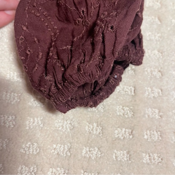 Old Navy burgundy eyelet long sleeve blouse - Picture 9 of 15